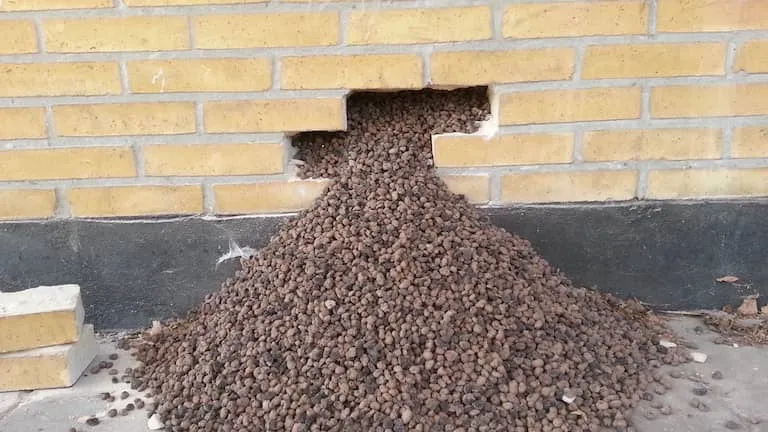 Lecanødder - hulmursisolering af Calidi